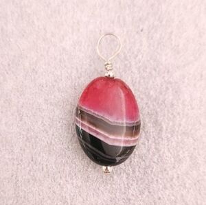 Artisan Onyx Agate Garnet Pendant
